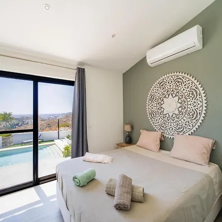 Belvilla By Oyo La Sirena Villa