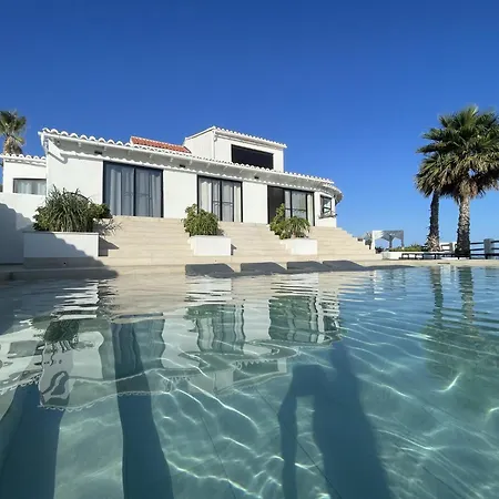 Villa Poolside With Ocean Views Carrer del Mar